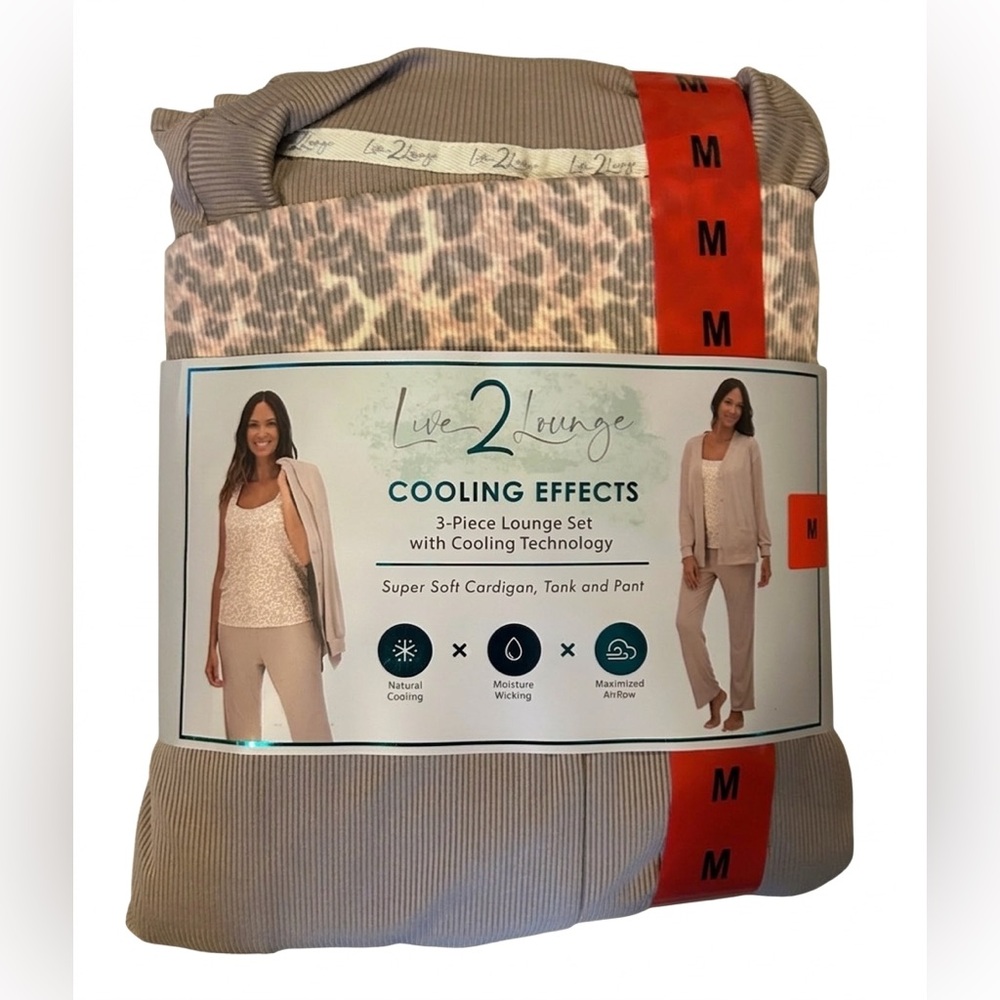 Womens 3 piece Lounge Set with cooling Technology NWT